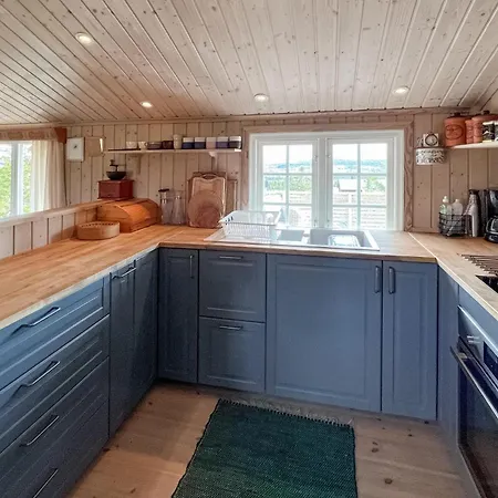 2 Bedroom Gorgeous In